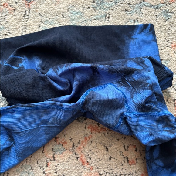 Lululemon leggings - Picture 4 of 5